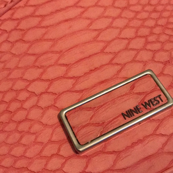 Nine West snake skin handbag - Picture 2 of 8